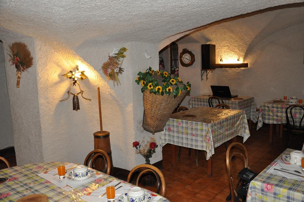 Auberge La Cleida Névache Extérieur photo