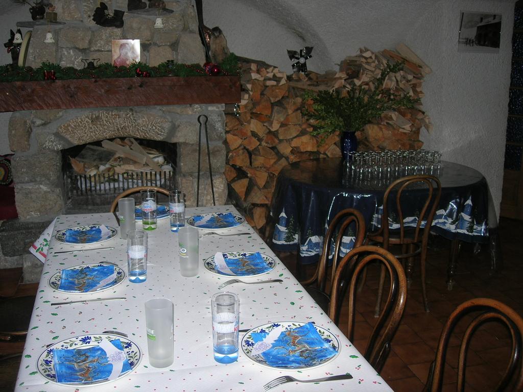 Auberge La Cleida Névache Extérieur photo