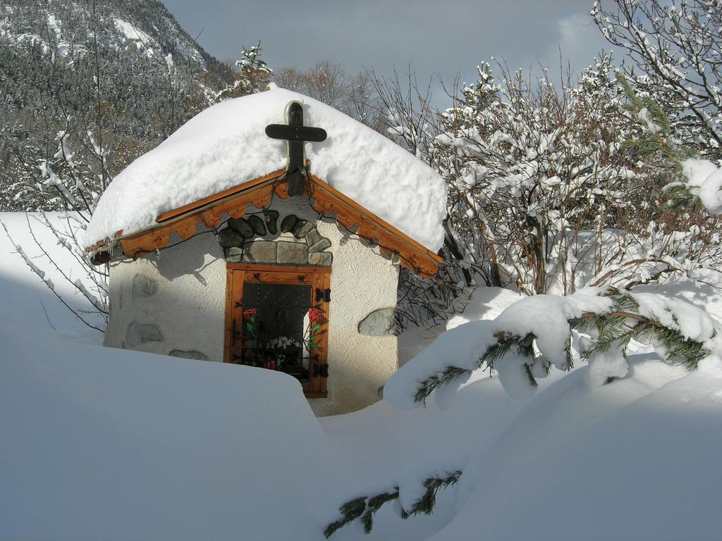 Auberge La Cleida Névache Extérieur photo